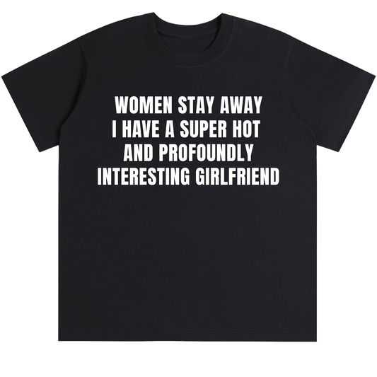 "GIRLFRIEND" TEE
